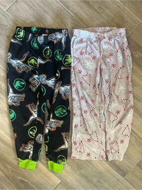 Kids Dino & Candy Cane Pajama Bottoms - Black/Light Gray
